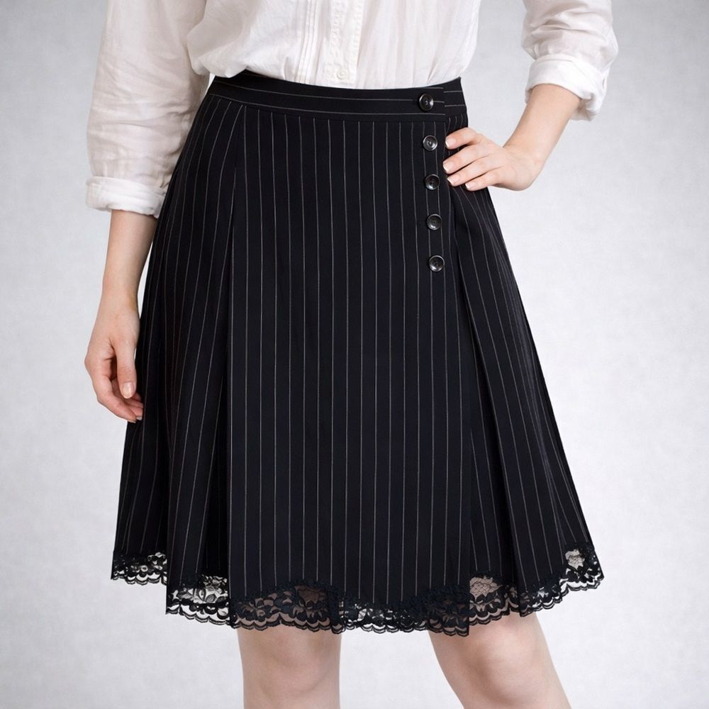 Powerline Pin Stripe Pleated Skirt